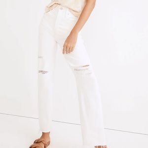 Madewell || the perfect vintage straight jean in tile white ripped knee edition